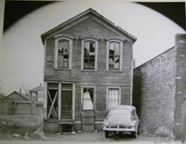 Building in blighted area, c. 1930s, CHA Archive