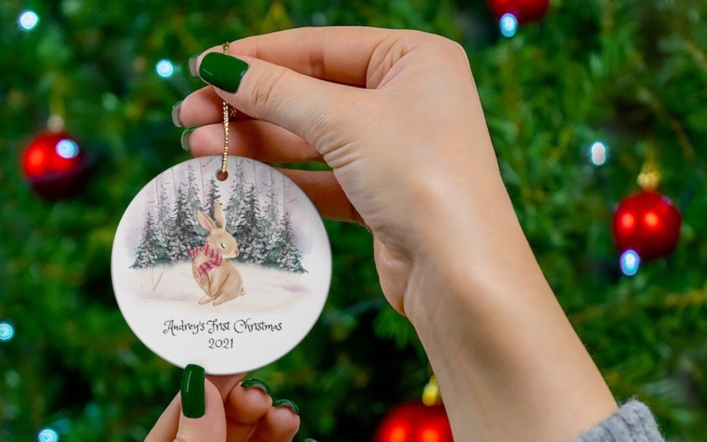A personalized ornament, designed by a Roosevelt alumna.