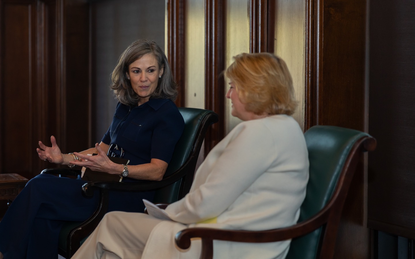 Mary Dillon and Melissa Bean talk at the Women's Leadership Council