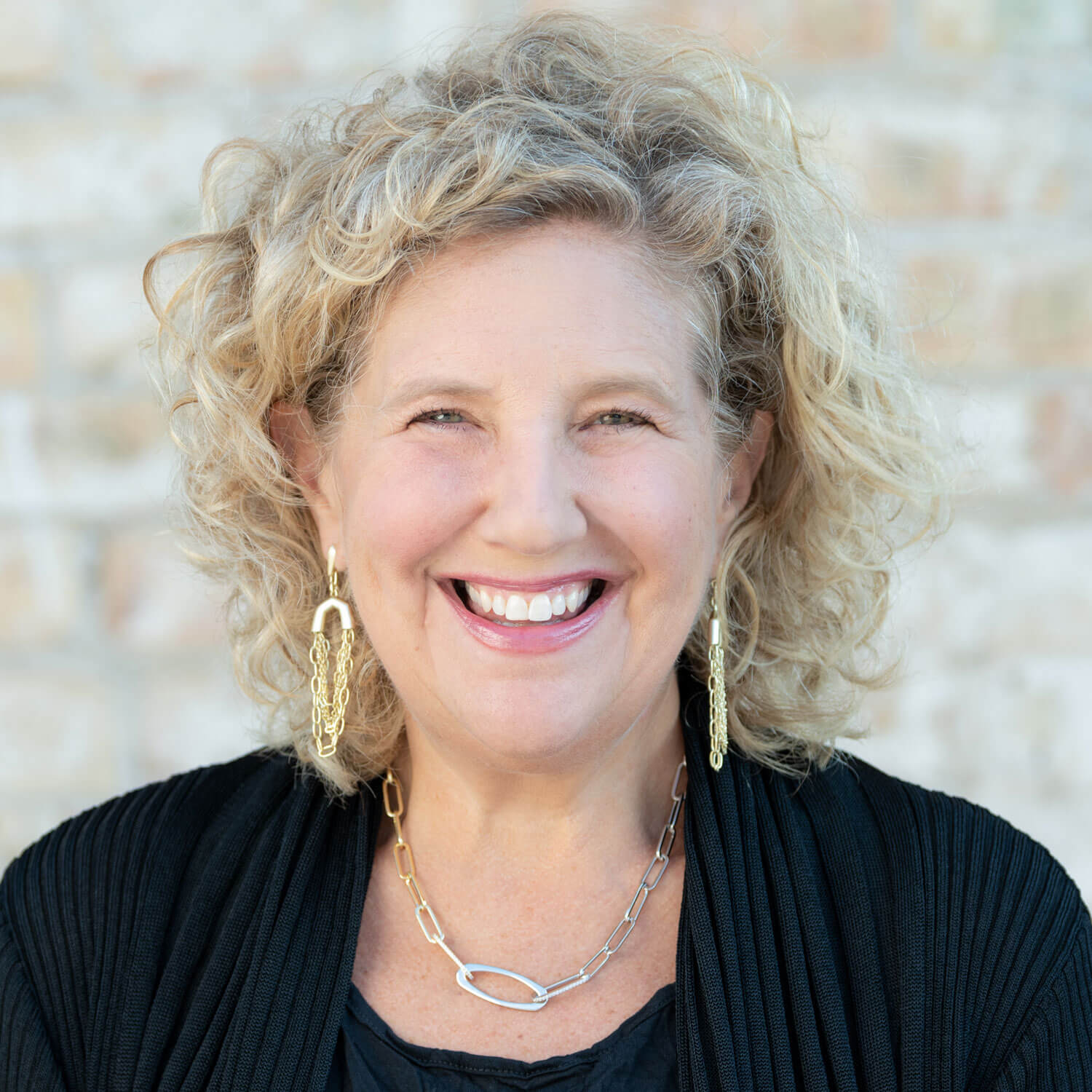 lauren-russ-roosevelt-university