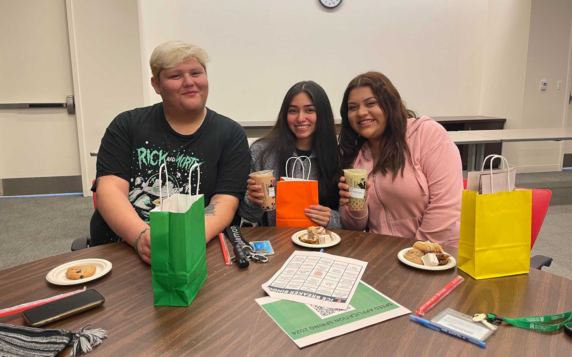 Students with snacks at a SPEED event