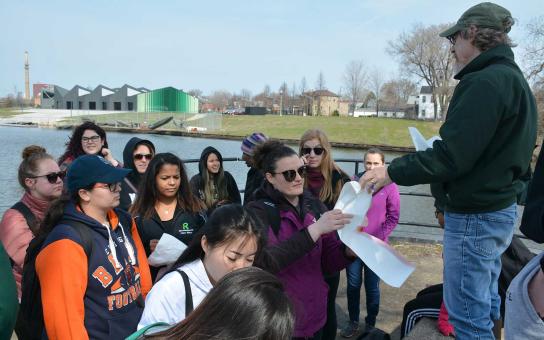 students and faculty in a Sustainability Studies class at Bubbly Creek